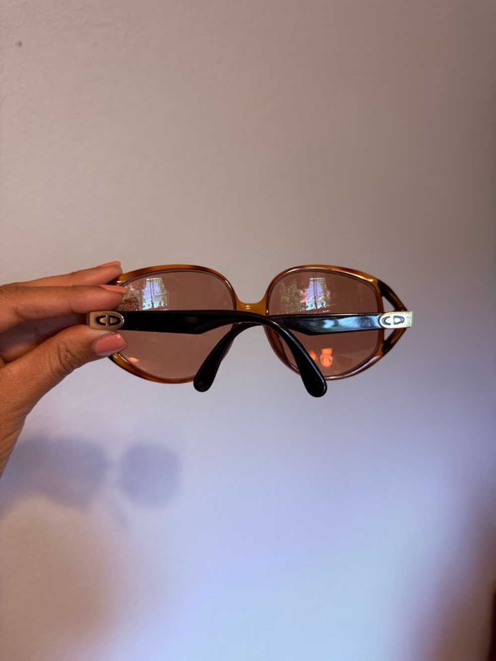 Christian Dior | Vintage Tortoiseshell Brown Oversized Sunglasses - Picture 2 of 6